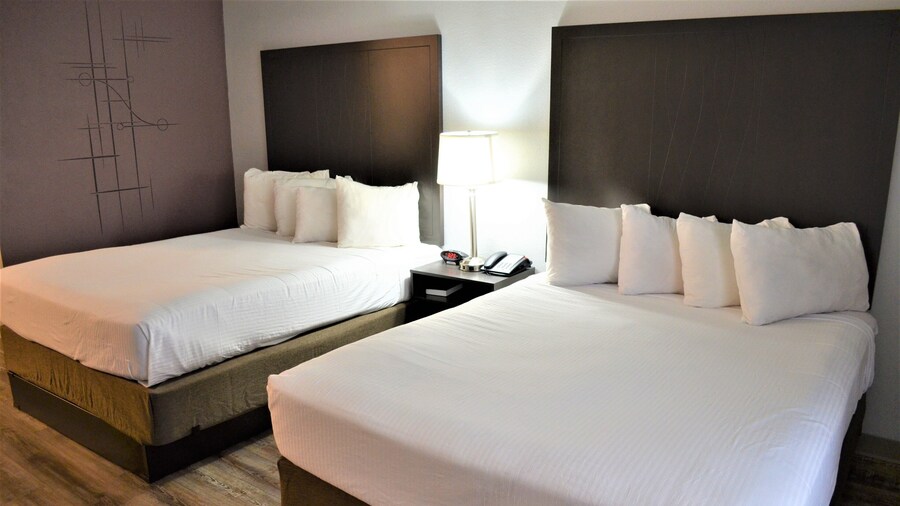 Richland Riverfront Hotel and Conference Center, Ascend Hotel Collection