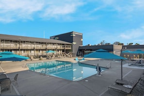 Seasonal outdoor pool, open 10:00 AM to 10 PM, free cabanas