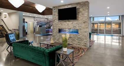Richland Riverfront Hotel and Conference Center, Ascend Hotel Collection