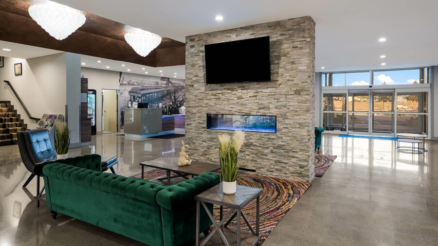 Richland Riverfront Hotel and Conference Center, Ascend Hotel Collection