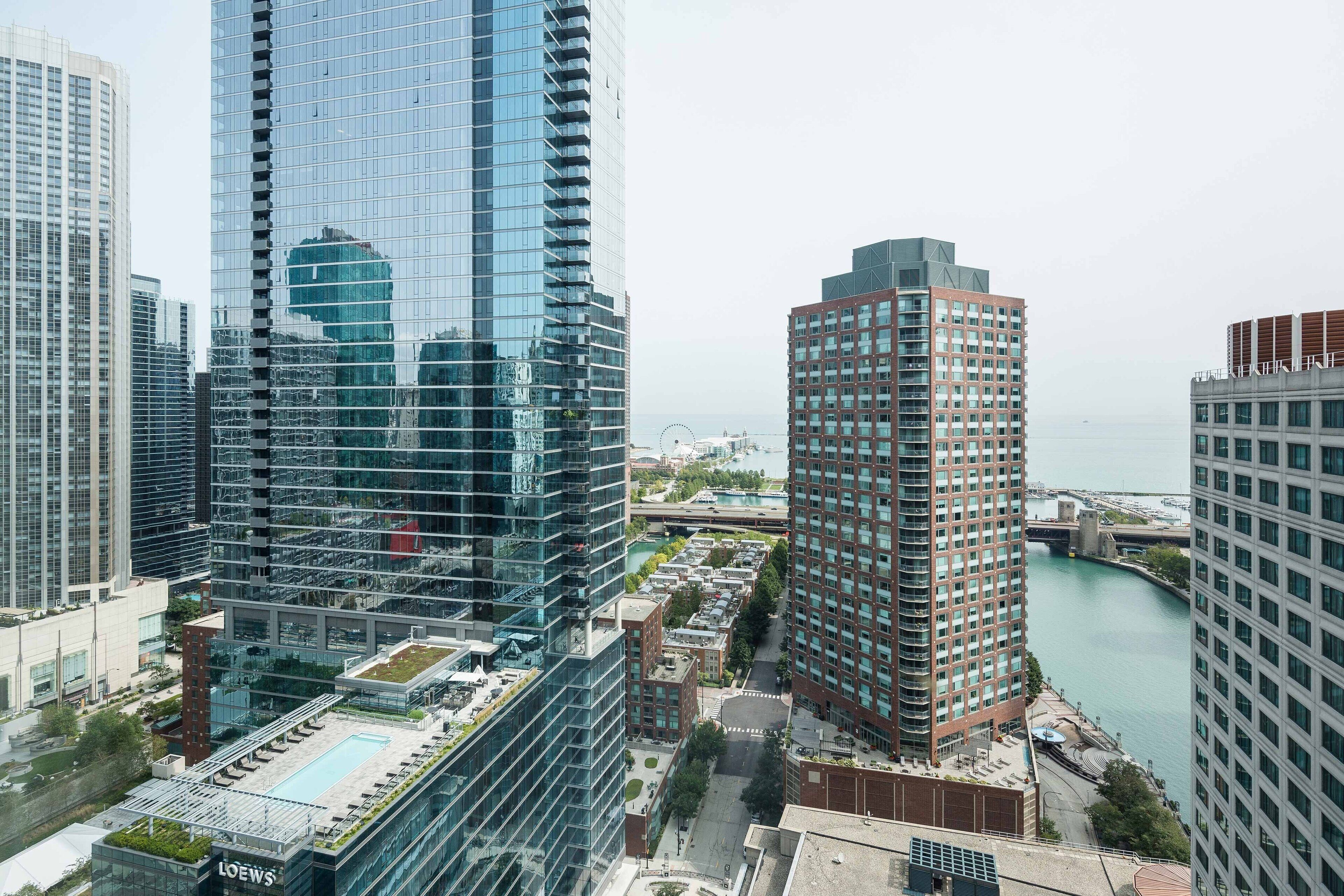 Photo - Sheraton Grand Chicago Riverwalk