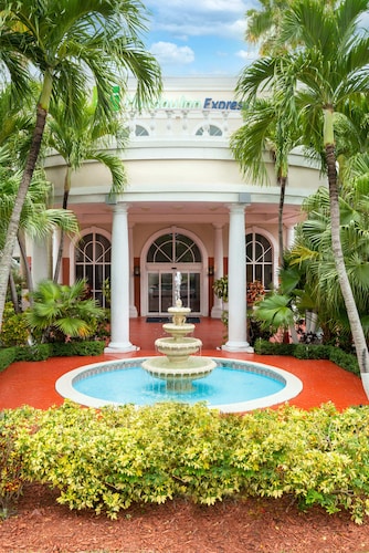 Holiday Inn Express Miami Airport Doral Area by IHG