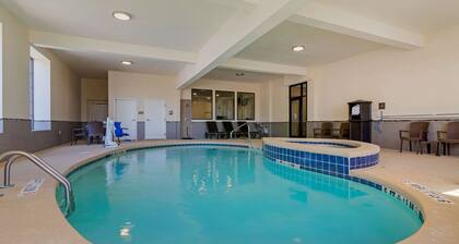 Comfort Inn & Suites Macon West