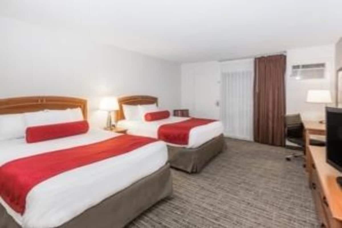 Couette en duvet d'oie, surmatelas, coffres-forts dans les chambres