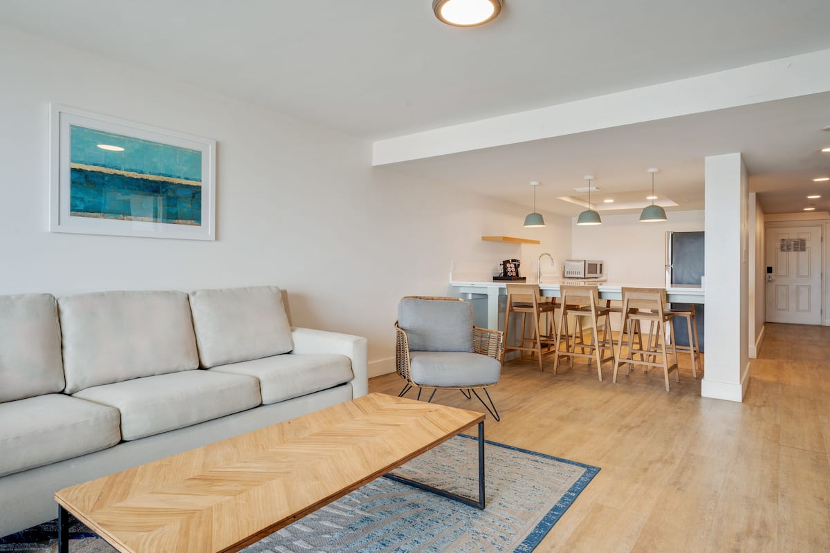 1 bedroom, premium bedding, individually decorated