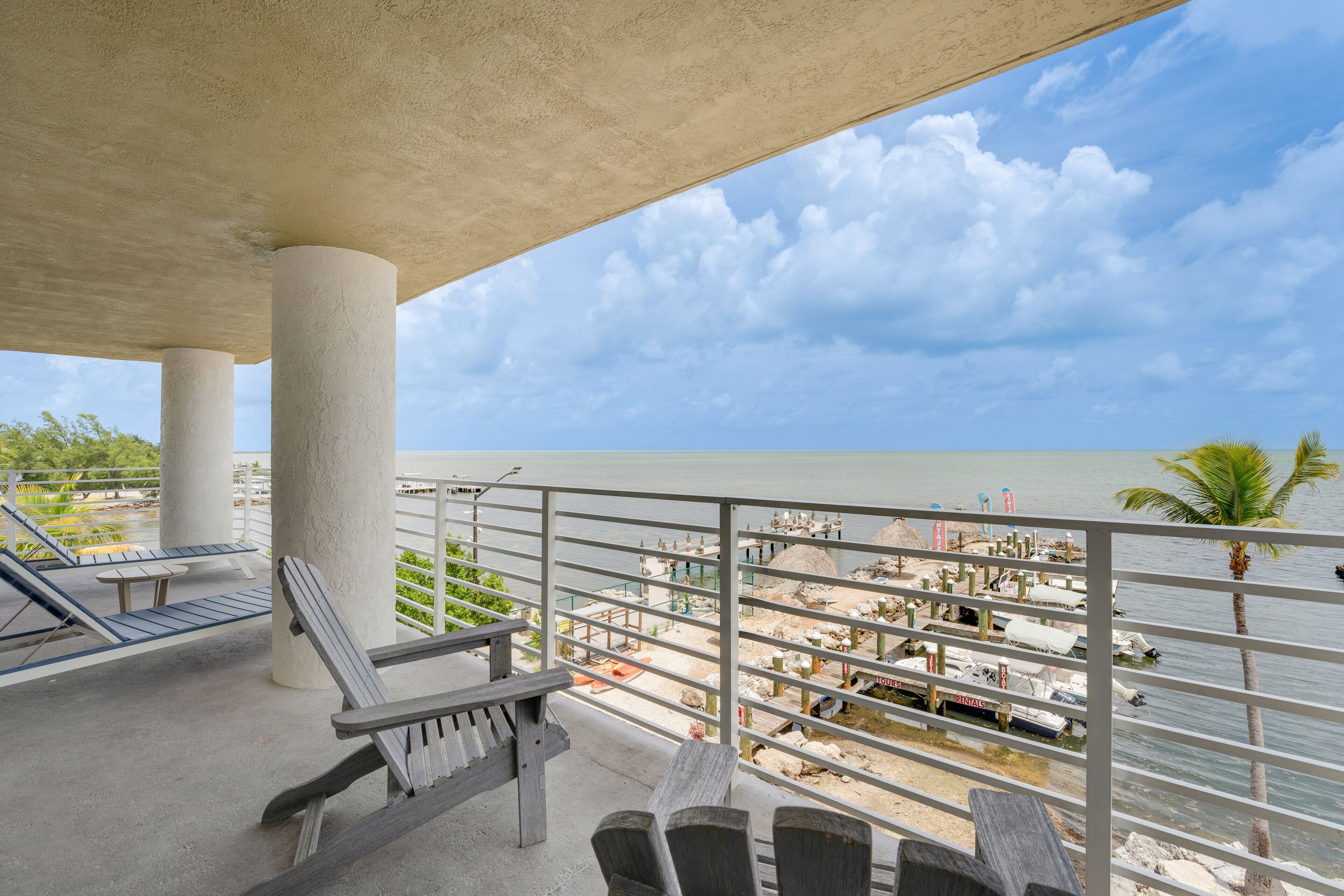 Oceanview Two-Bedroom Suite | Beach/ocean view