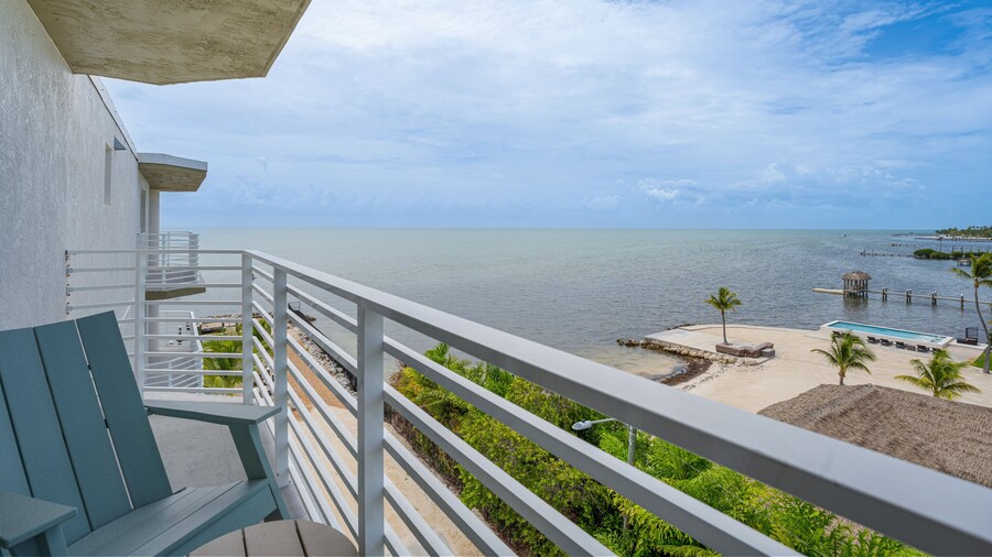 Hadley Resort and Marina