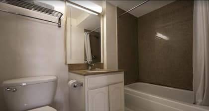 Civic Center Inn