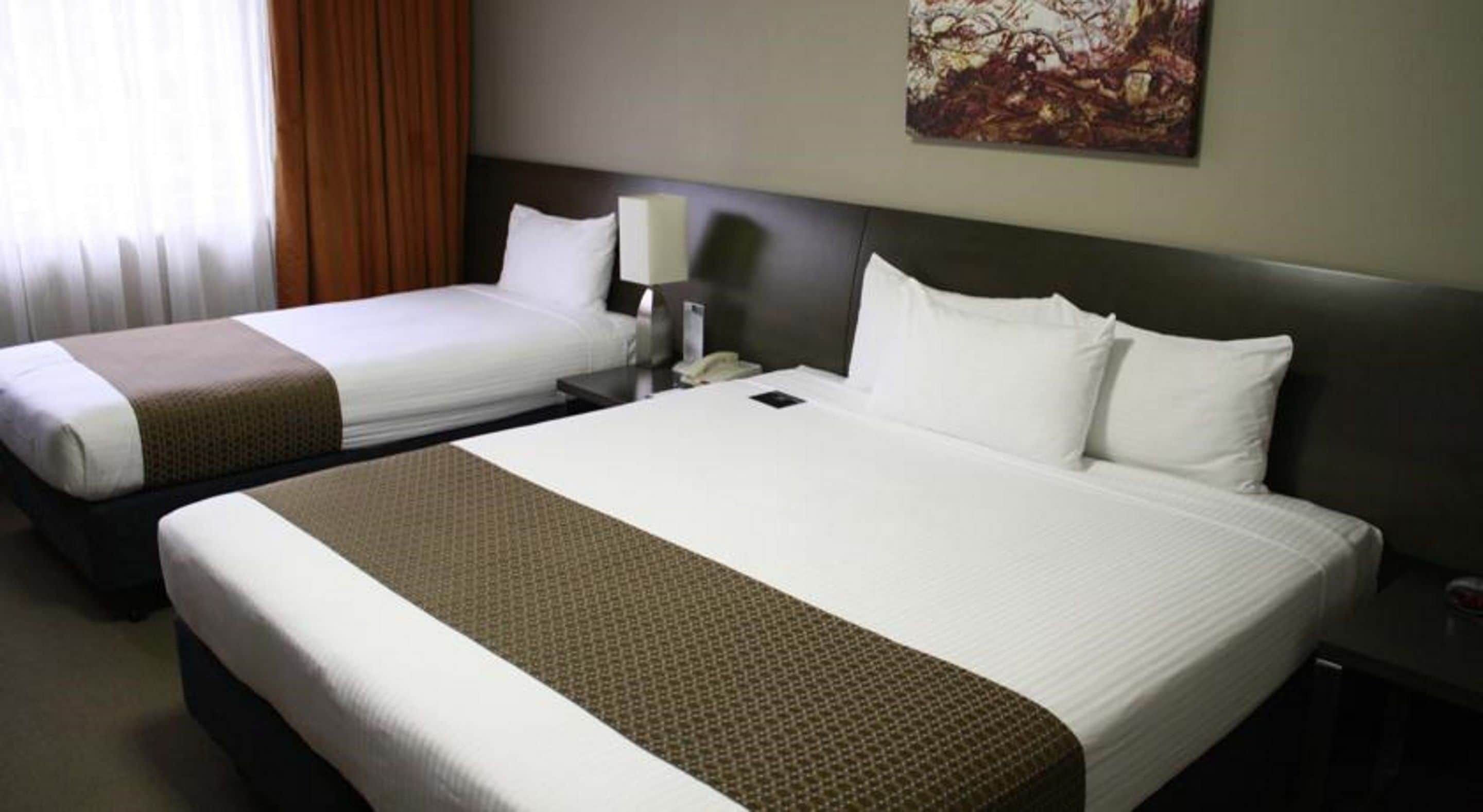 atrium king room | minibar, in-room safe, desk, blackout curtains