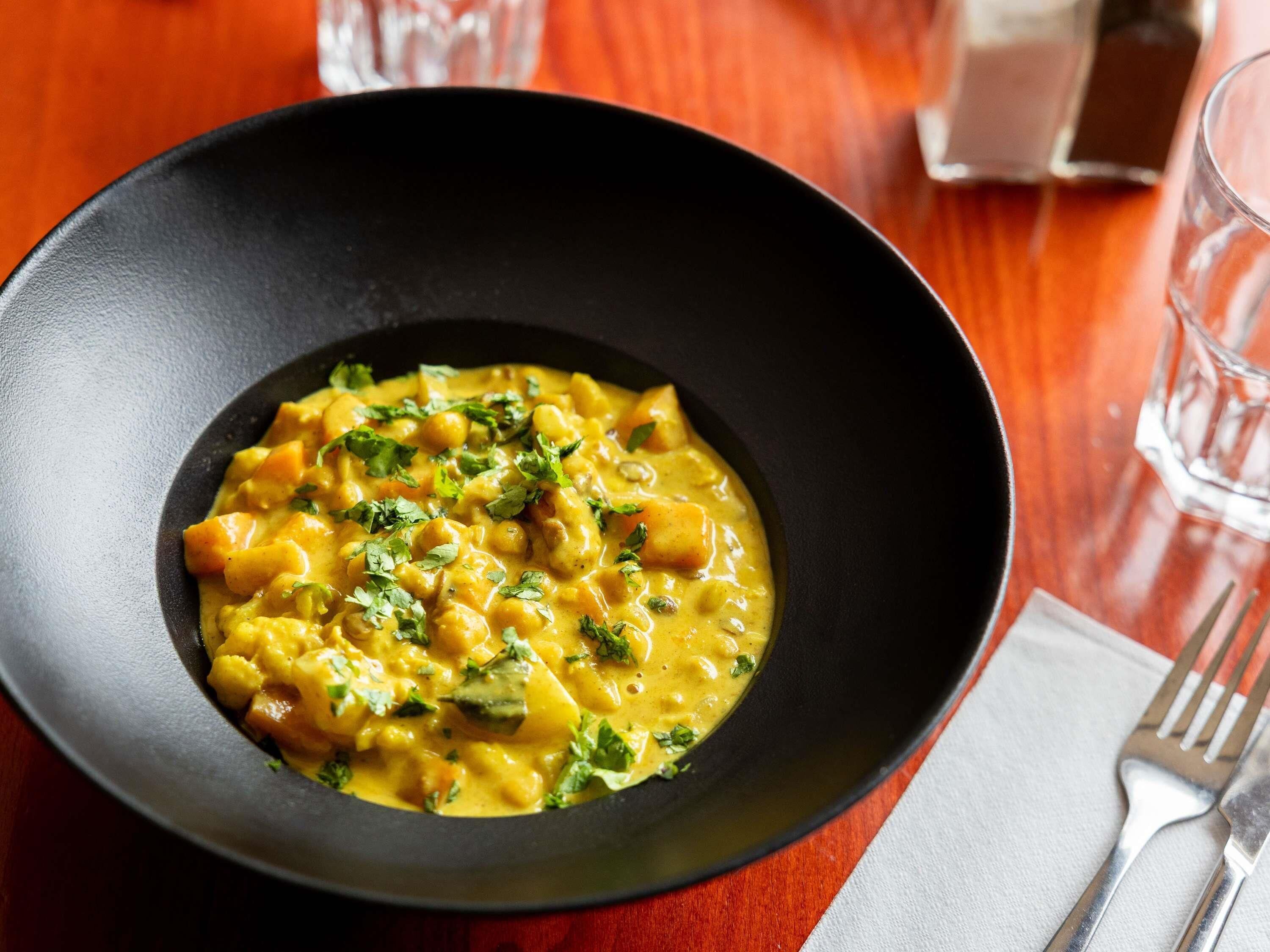 breakfast, lunch, dinner served; french cuisine