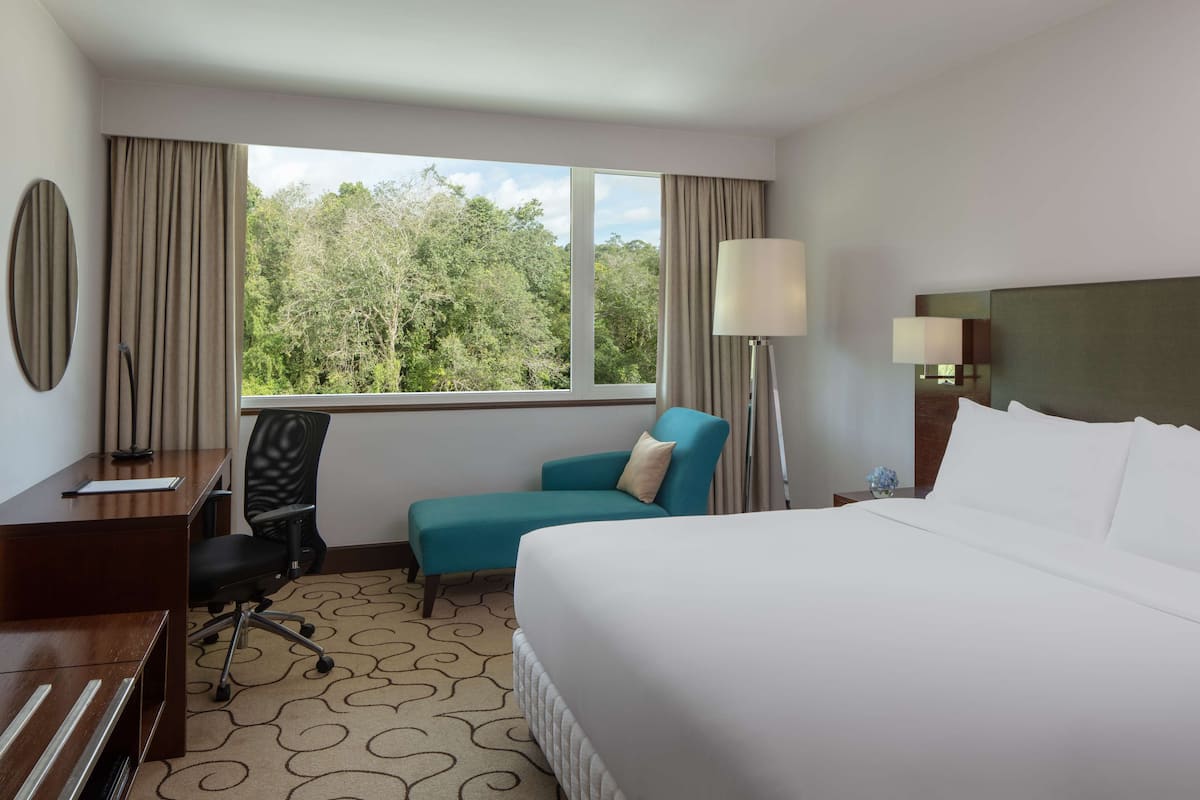 minibar, in-room safe, individually furnished, desk