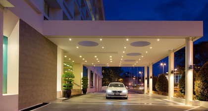 Radisson Hotel Brunei Darussalam