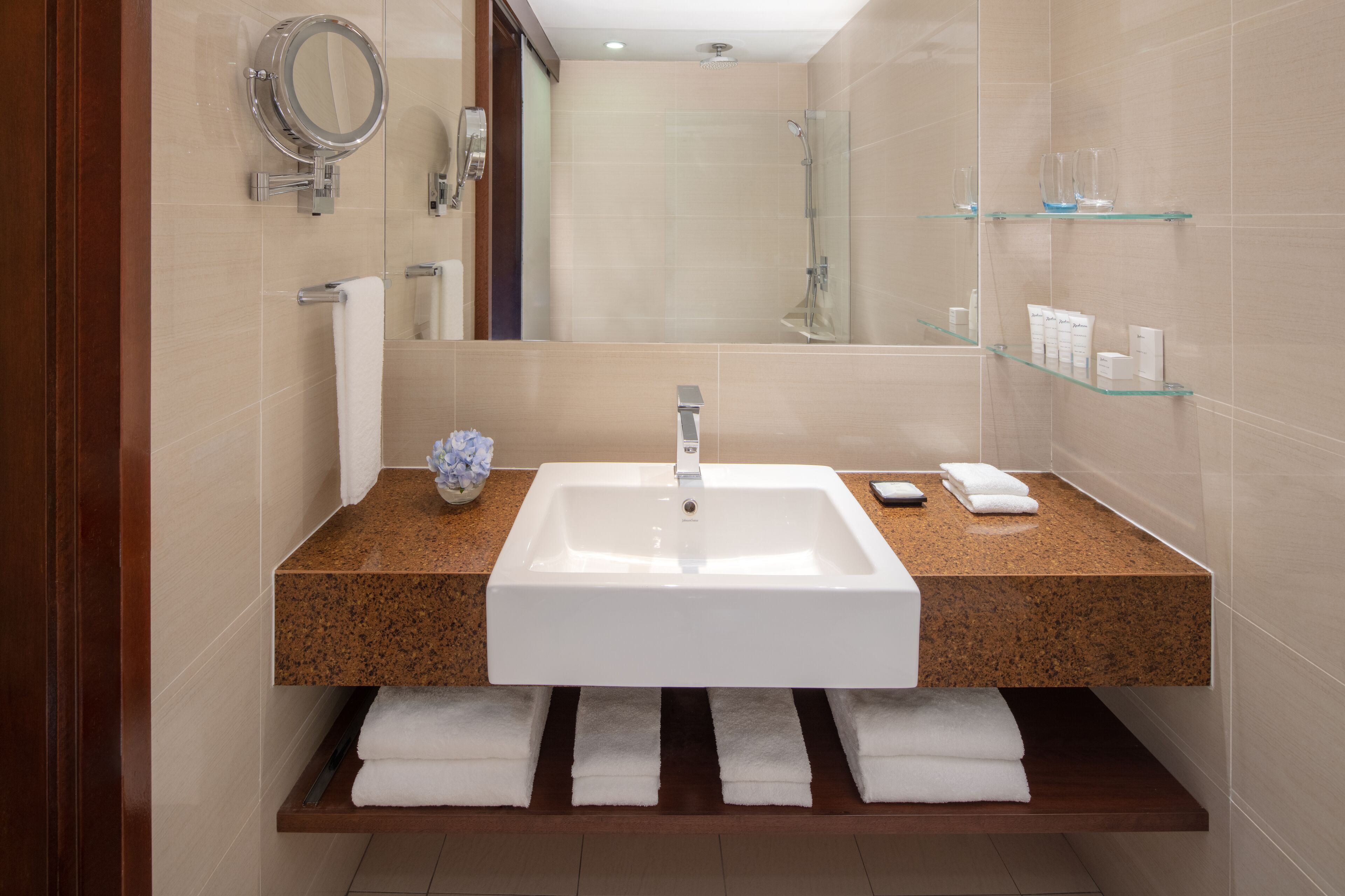 Radisson Hotel Brunei Darussalam