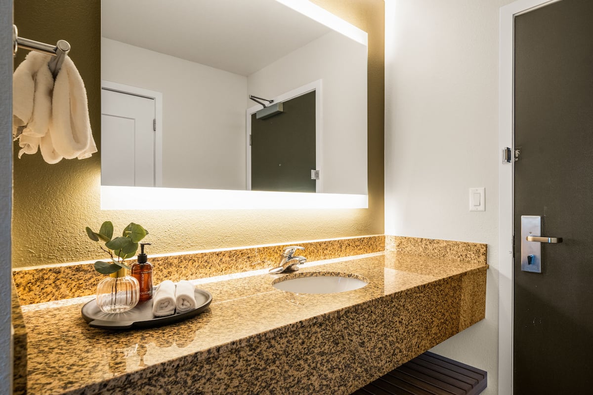 free toiletries, hair dryer, towels