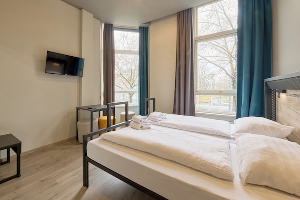 In-room safe, iron/ironing board, free WiFi, bed sheets