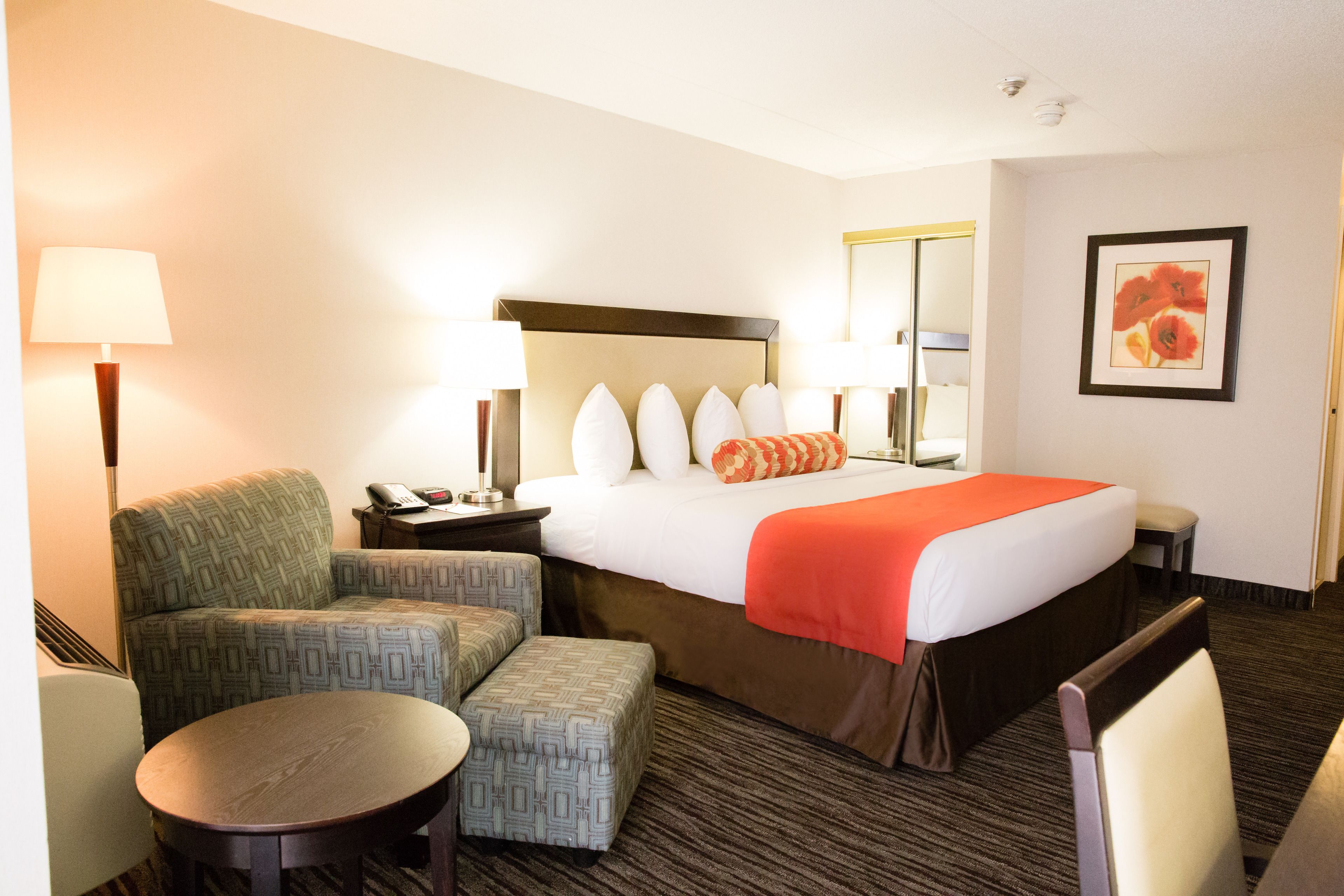 Photo - Admiral Inn Hamilton