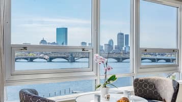 Deluxe Room, 1 King Bed (Panorama) | View from room