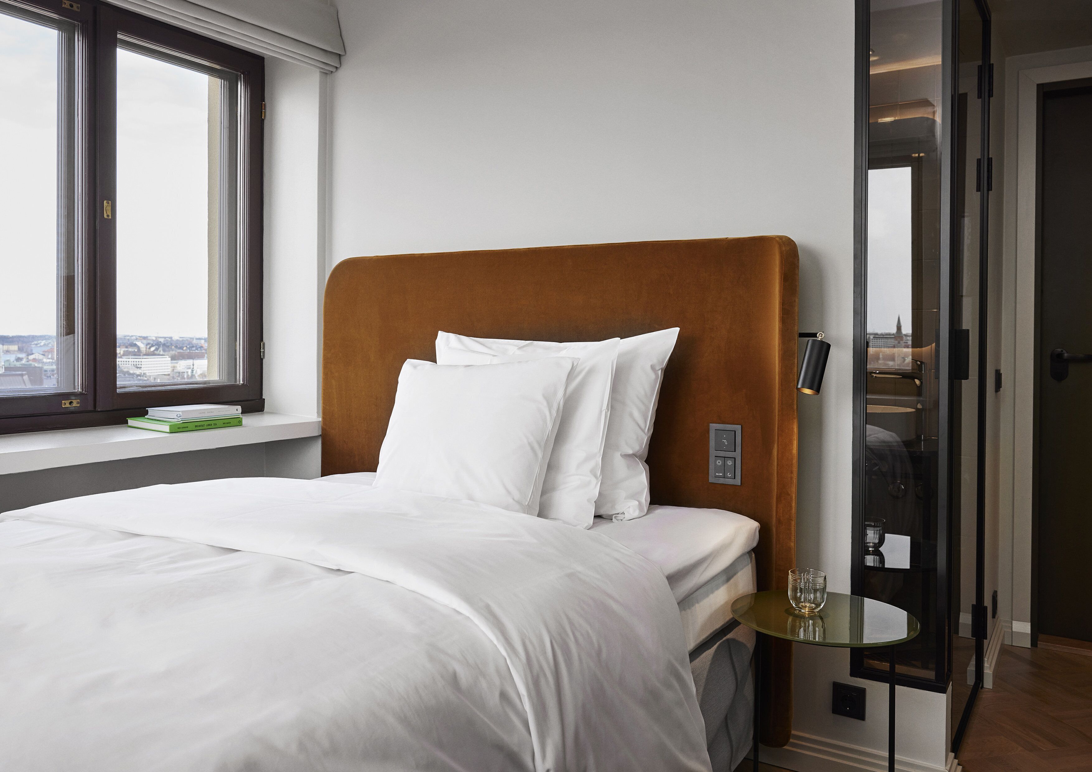 Premium bedding, in-room safe, desk, blackout drapes