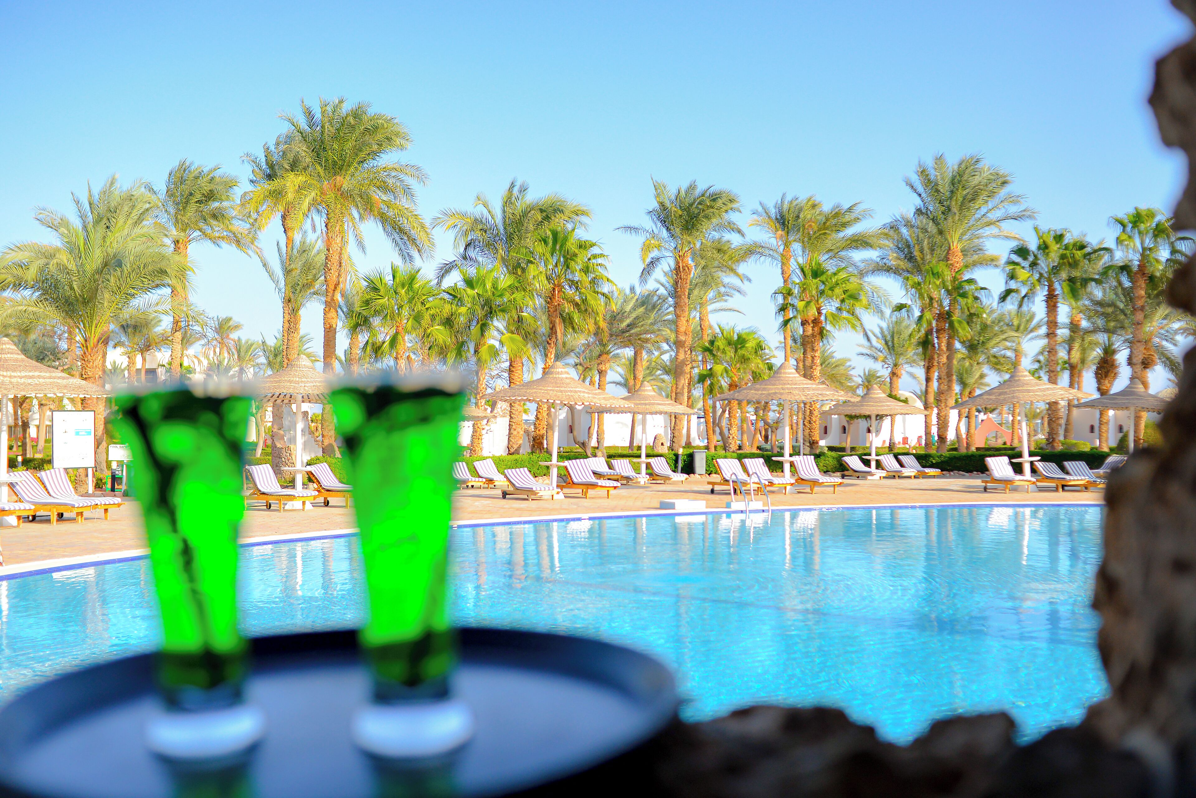 Bar à beira da piscina
