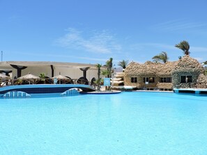 Outdoor pool - TIME Coral Resort Nuweiba (Nuweiba)