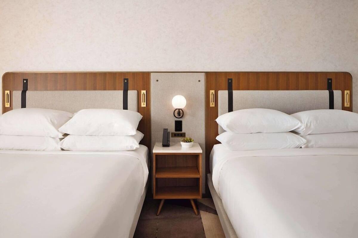 Hypo-allergenic bedding, in-room safe, desk, blackout curtains