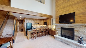 Condo, 1 chambre (2 Bath with Loft, Platinum) | Cuisine privée | Réfrigérateur, four à micro-ondes, un four, surface de cuisson