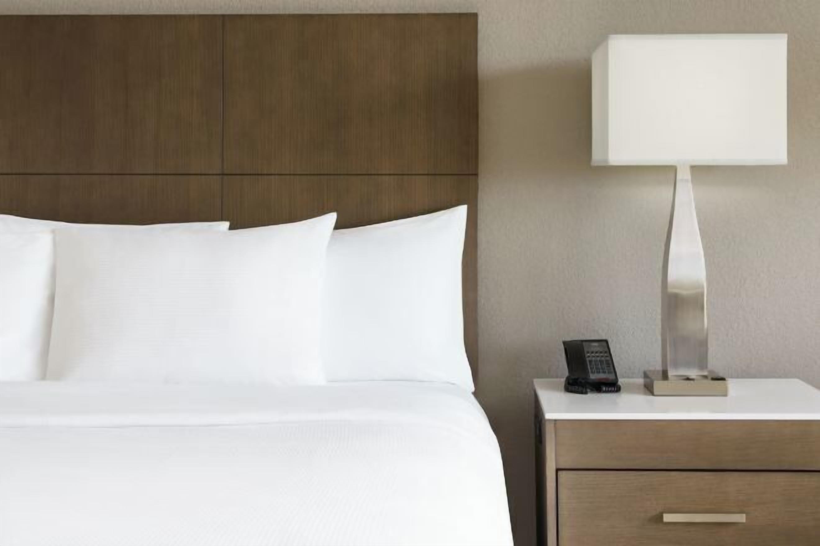 Premium bedding, in-room safe, blackout drapes, iron/ironing board