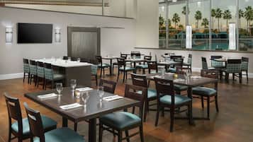 Lunch and dinner served, Fusion cuisine