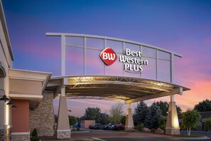 Exterior - Best Western Plus Willmar (Willmar)