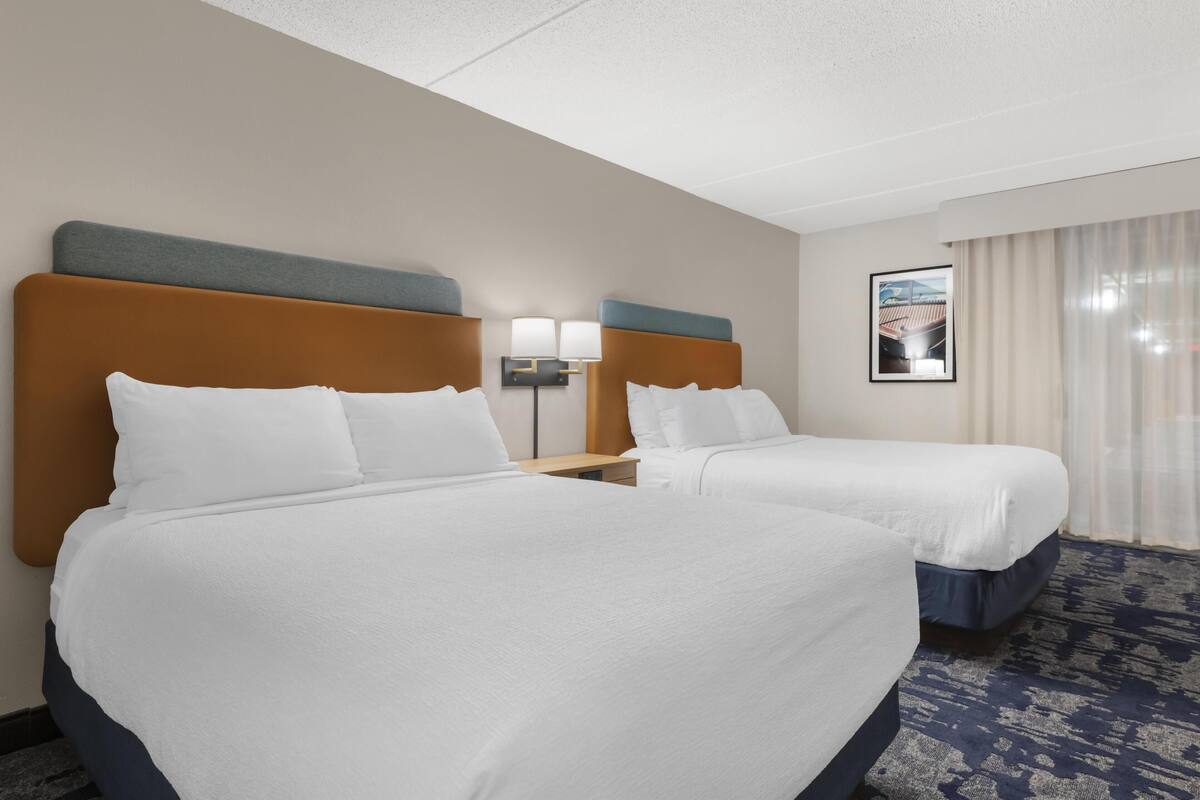 Standard Room, 2 Queen Beds, Refrigerator & Microwave, Pool View