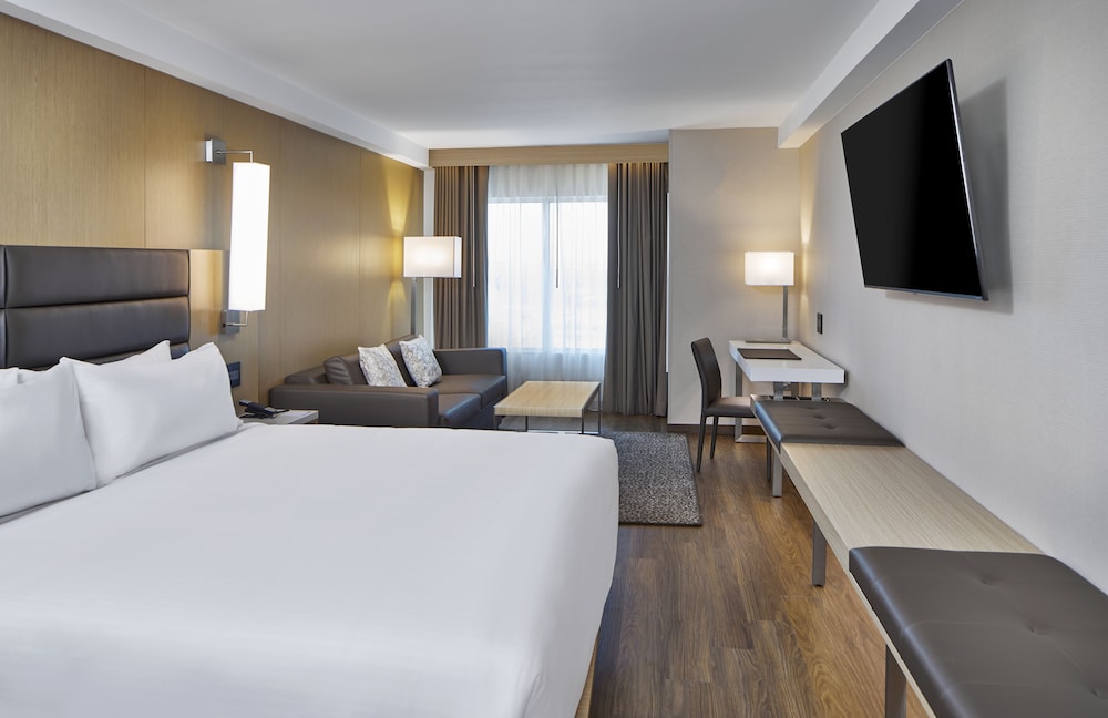 Radisson Hotel Orlando - Lake Buena Vista by null