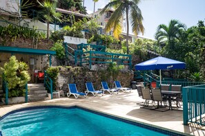 Outdoor pool, sun loungers