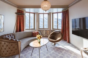 Suite Deluxe, vue lac (70 m²) | Coin séjour