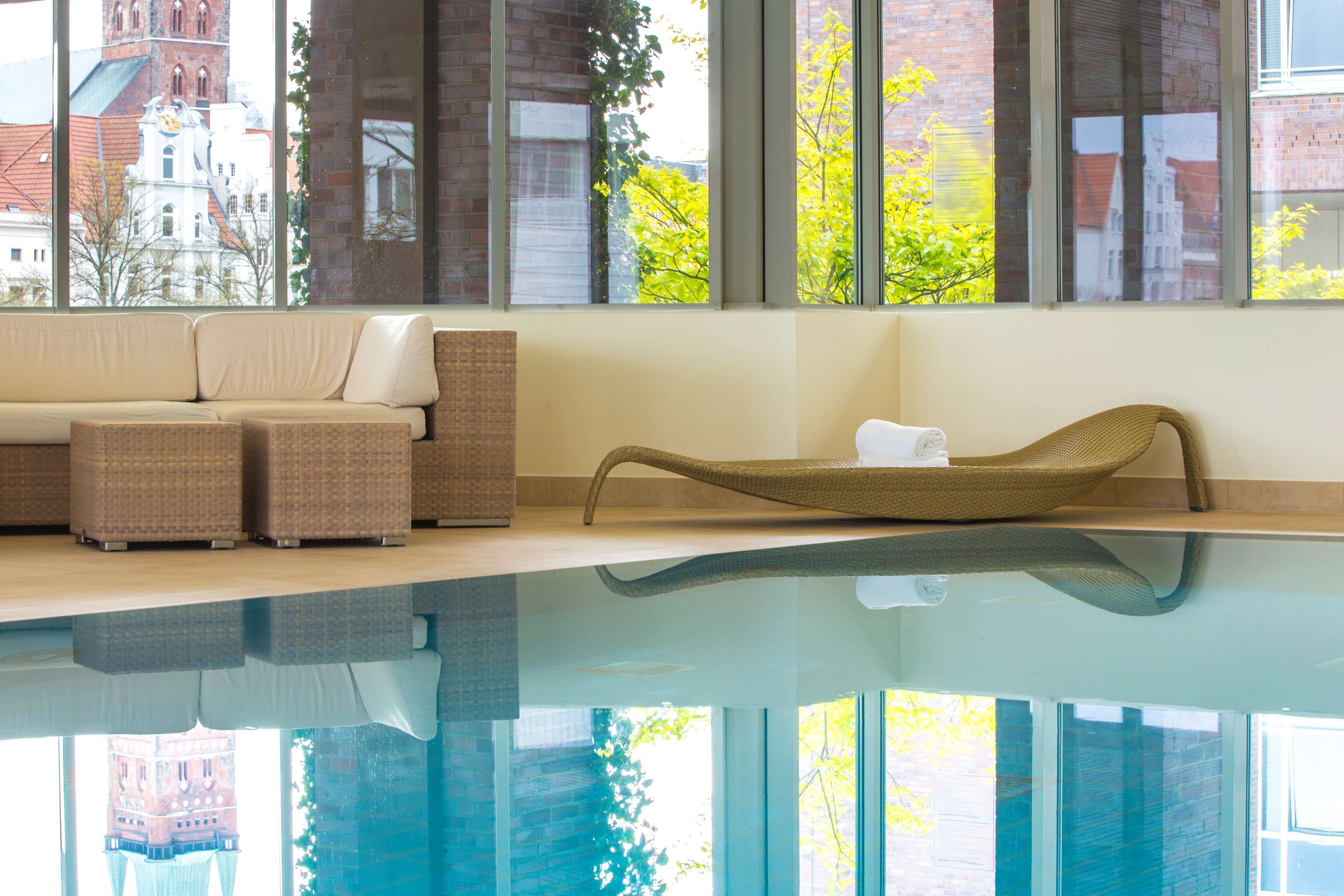 indoor pool, open 6:00 am to 10:00 pm, pool loungers