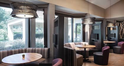 Courtyard by Marriott Pleasanton