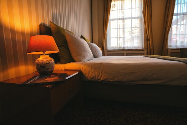 In-room safe, desk, laptop workspace, iron/ironing board