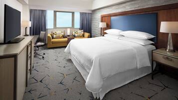 Pillowtop-Betten, Zimmersafe, Schreibtisch, Verdunkelungsvorhänge