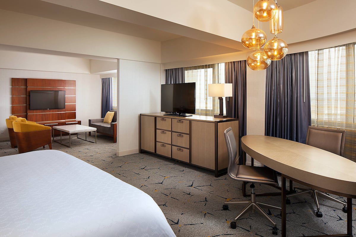 Sheraton Gateway Los Angeles Hotel Reviews, Deals & Photos 2024 - Expedia