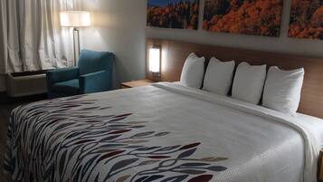 Bureau, espace de travail pour ordinateur portable, Wi-Fi gratuit