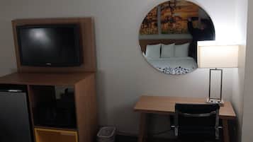 ๊ฐ์ค ๋ด ํธ์ ์์ค/์๋น์ค