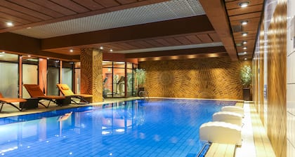 Le Royal Hotels & Resorts