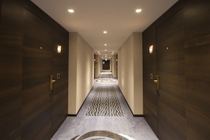 Minibar, in-room safe, desk, soundproofing