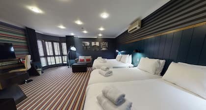Village Hotel Swindon
