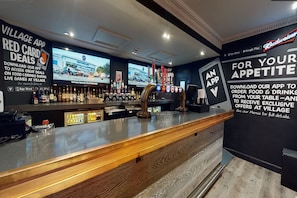 Bar (in der Unterkunft)