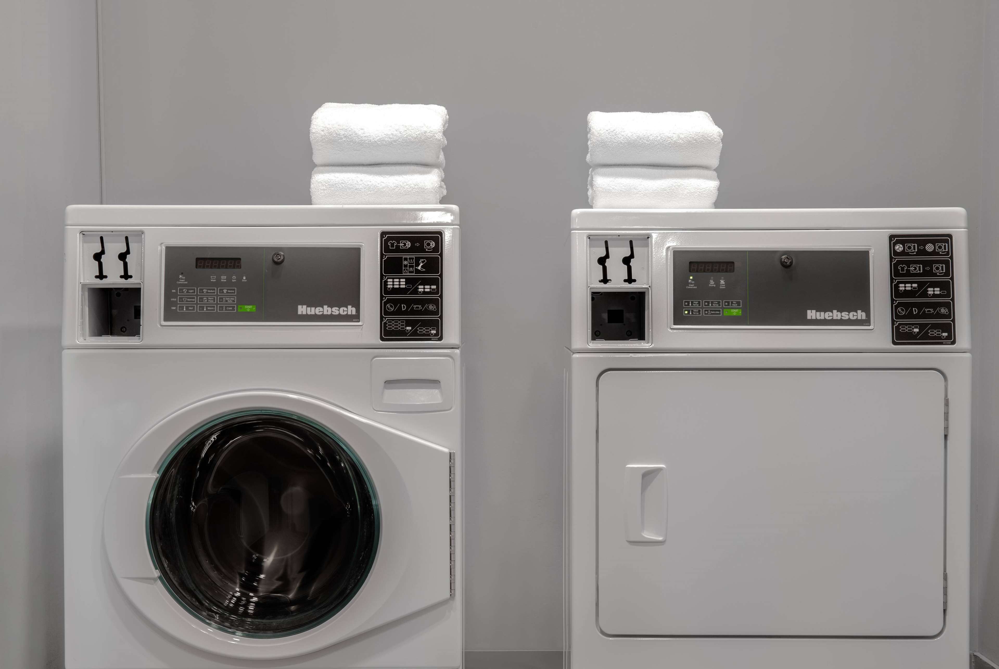 Foto - Ramada Plaza by Wyndham Calgary Downtown