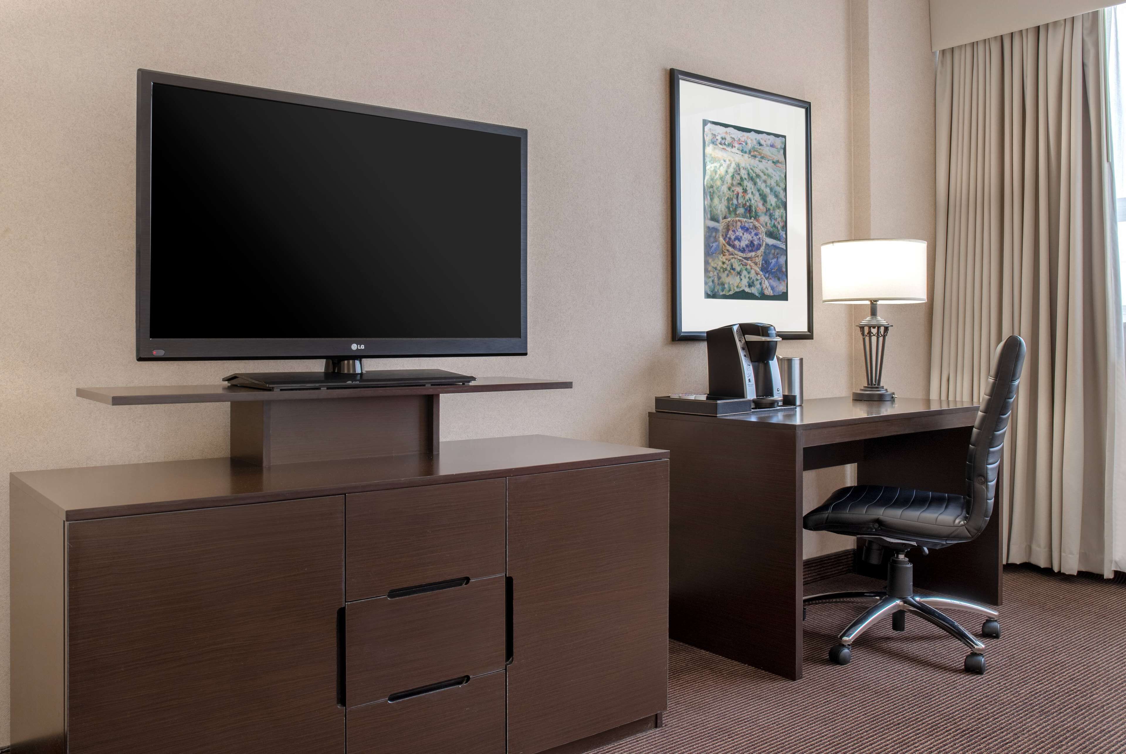 Foto - Ramada Plaza by Wyndham Calgary Downtown