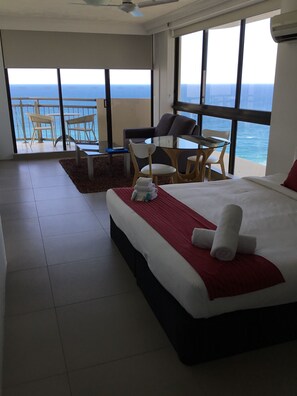 华丽开间 (King) | 特色装修、特色家居、遮光窗帘、折叠床/加床（额外收费）