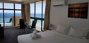 Basic-Studio | Individuell dekoriert, individuell eingerichtet, Verdunkelungsvorhänge