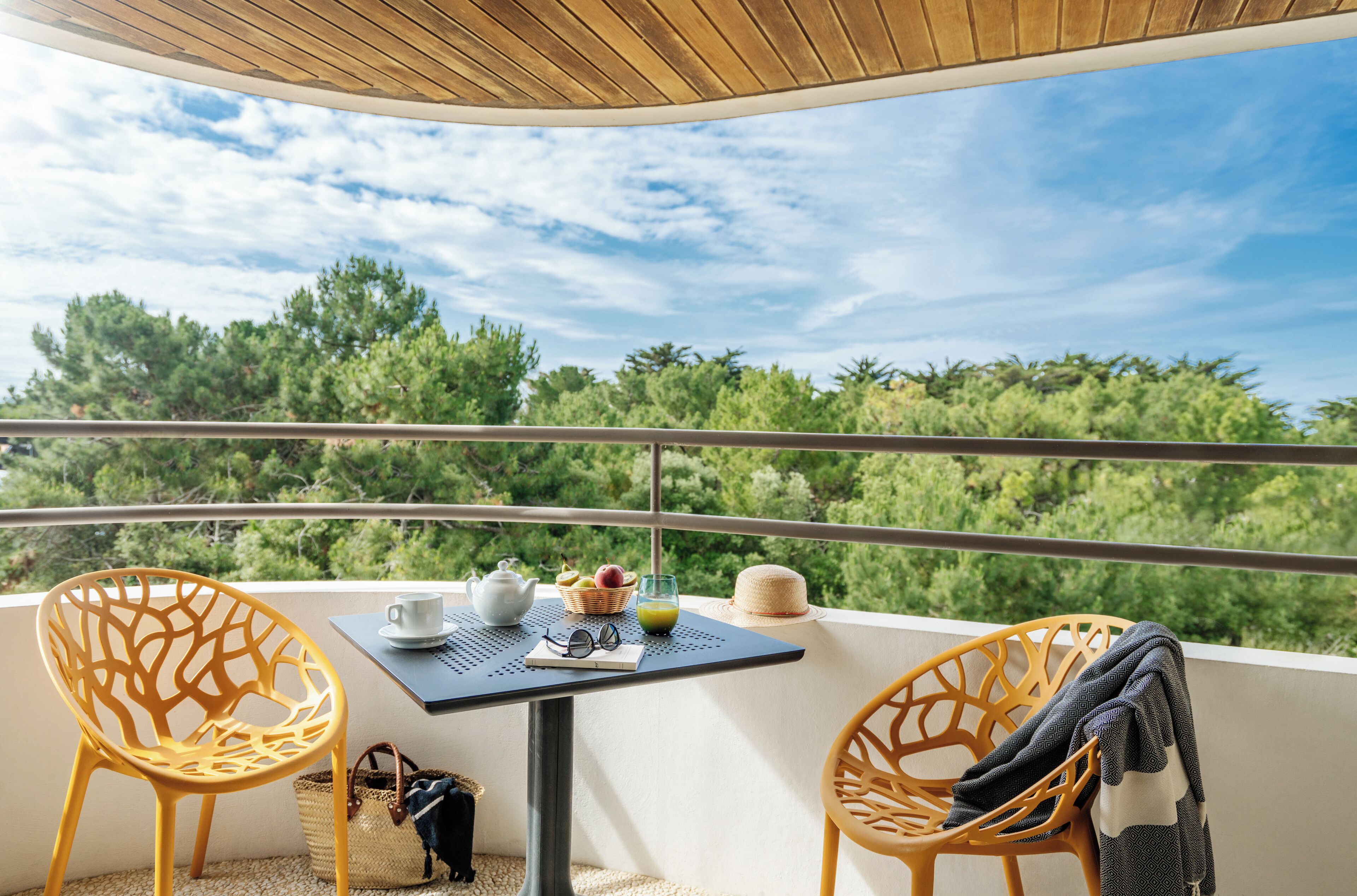 Privilege Double Room, Balcony | Premium bedding, in-room safe, individually furnished, desk