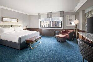 Premium bedding, in-room safe, desk, laptop workspace